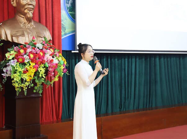 Đoàn trường THPT Nho Quan C triển khai phong trào “Học sinh 3 tốt”.