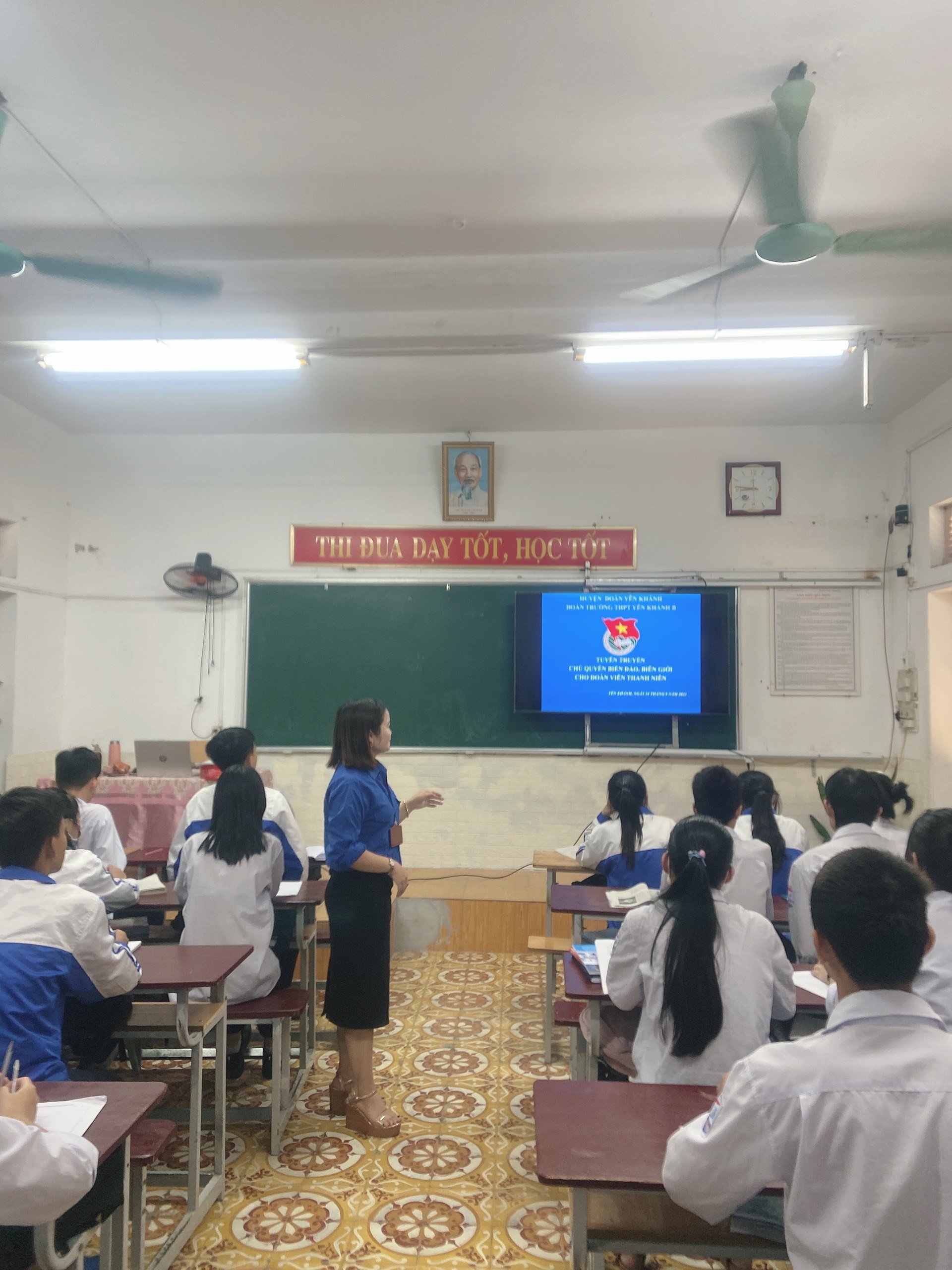 Huyện đoàn Yên Khánh tổ chức Hội nghị tuyên truyền về chủ quyền bảo vệ biển đảo, biên giới cho cán bộ, đoàn viên, học sinh