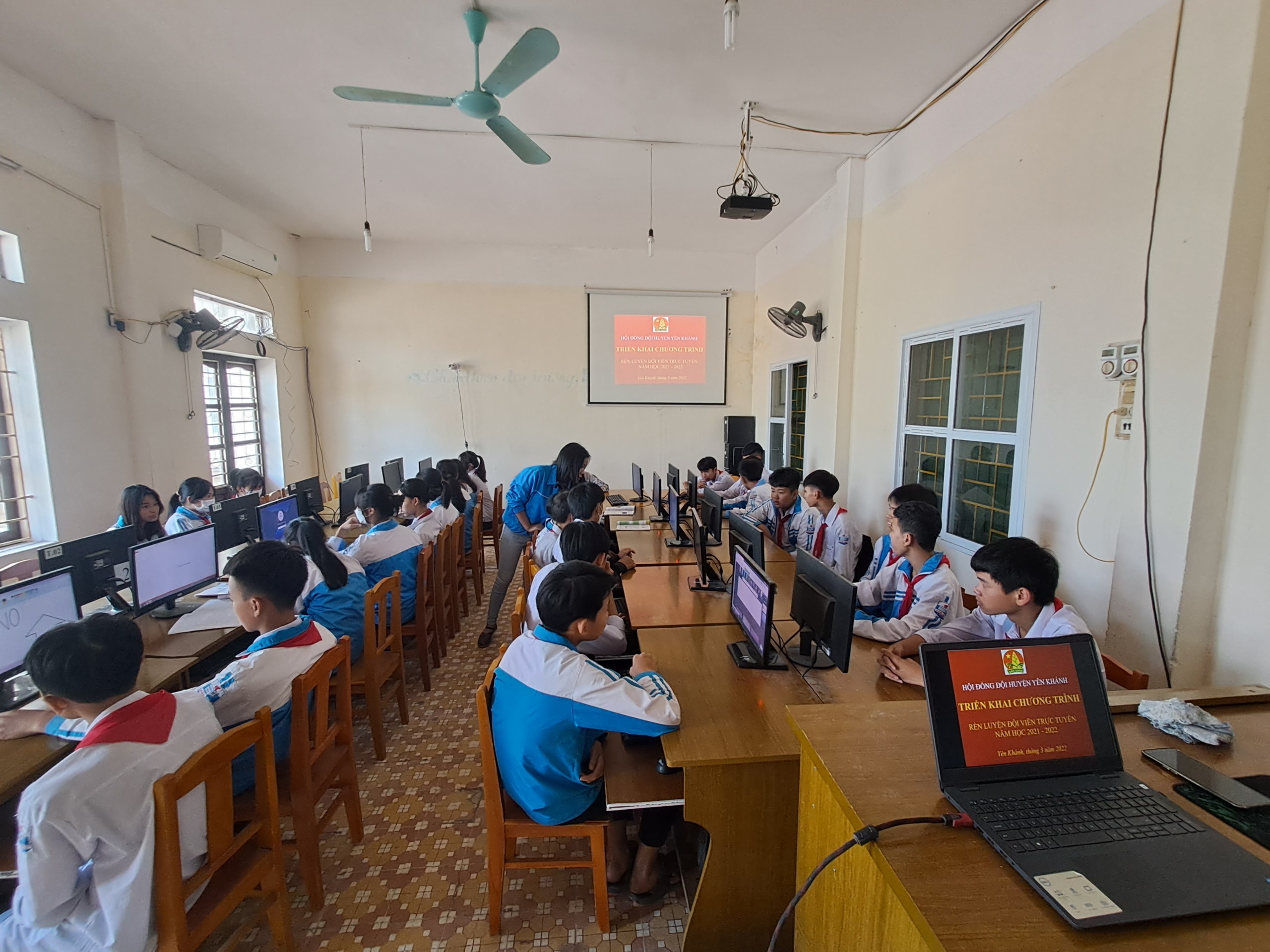 Yên Khánh: Triển khai phương thức rèn luyện đội viên trực tuyến tại trường THCS Khánh Nhạc