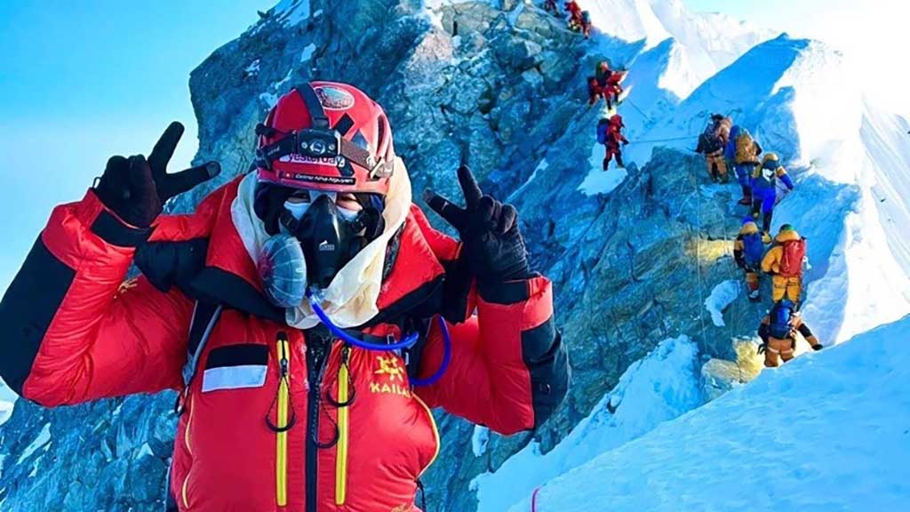 Thanh Nhã - người phụ nữ Việt đầu tiên lên đỉnh Everest: Không ngừng ước mơ và hành động - Ảnh 1.