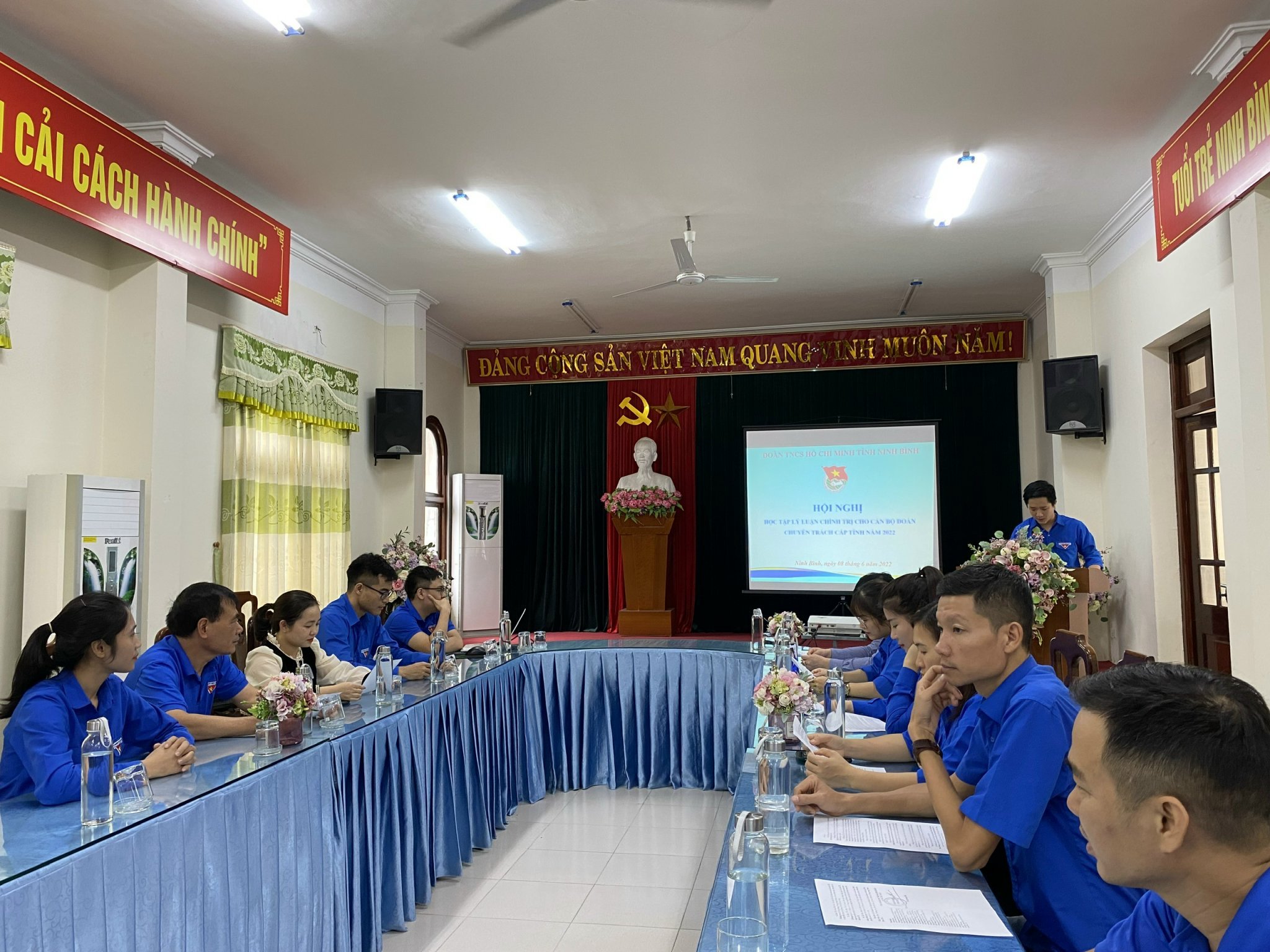 Ninh Bình: 100% Cán bộ Đoàn chuyên trách cấp tỉnh học tập lý luận chính trị năm 2022