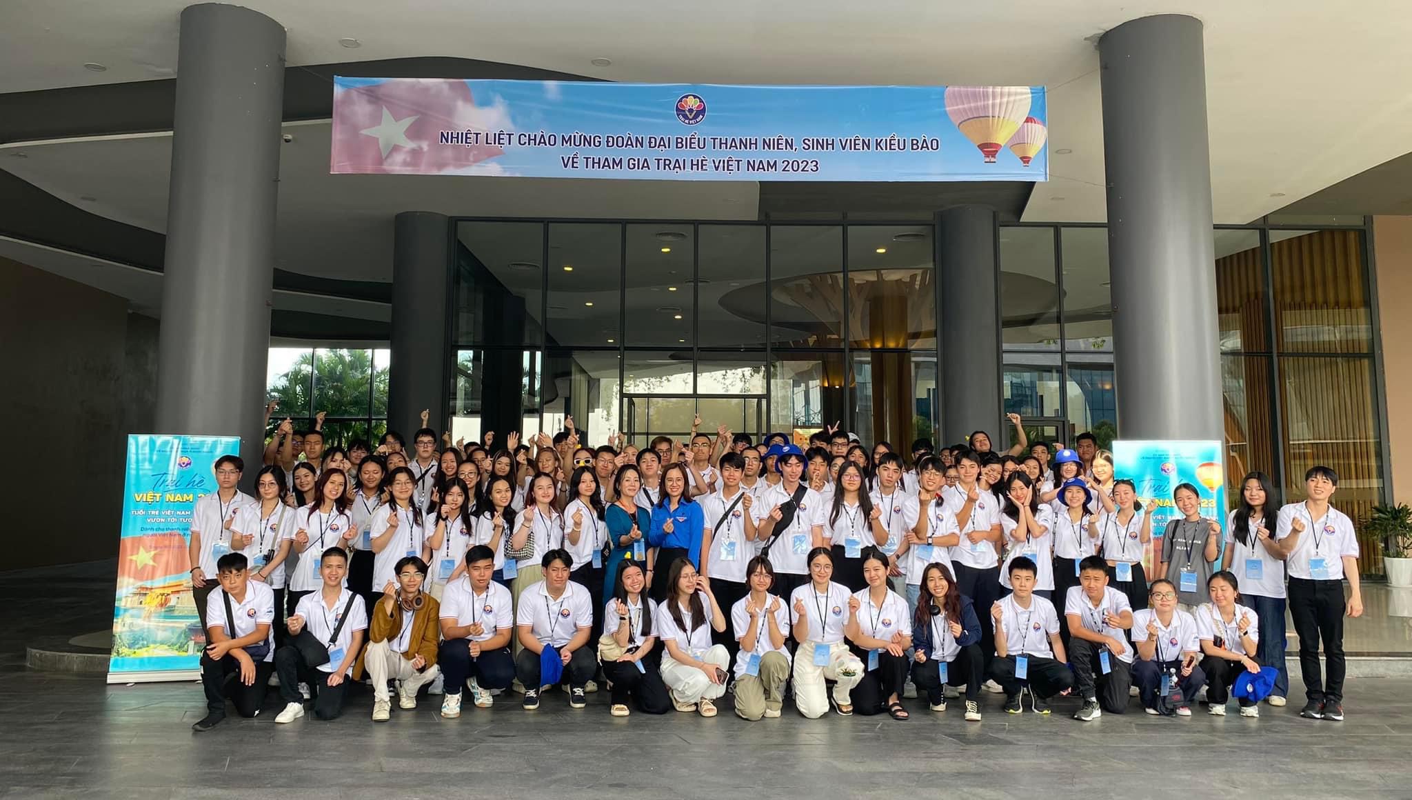 Ninh Bình: Tiếp đón đoàn thanh niên, sinh viên kiều bào Việt Nam ở nước ngoài tham gia “Trại hè Việt Nam năm 2023”